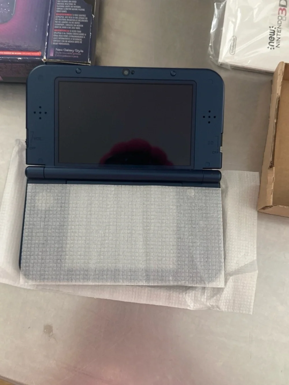 Limited edition New Nintendo 3DS XL New Galaxy Style - Purple Galaxy